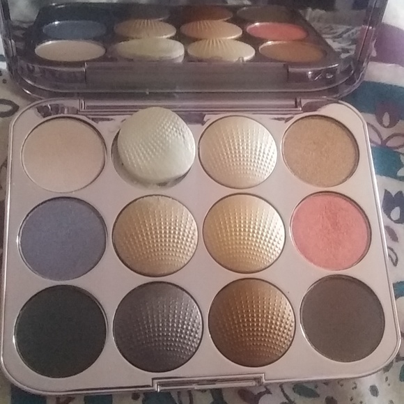 Becca Pearl Glow Shimmering Eyeshadow Palette - see details - Picture 7 of 8
